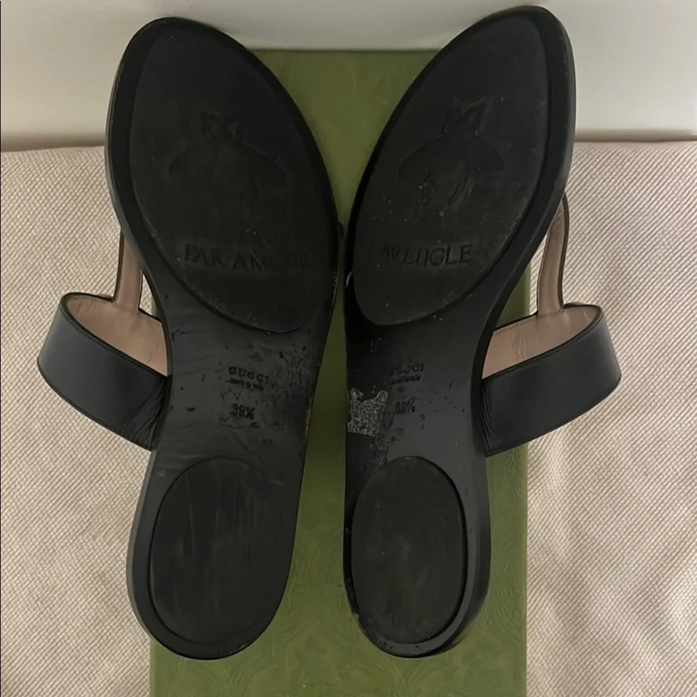 Gucci Black Leather Thong Sandals with Gold GG Buckle